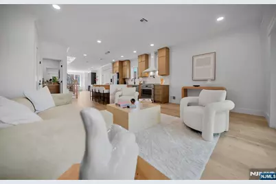 519 4th Street B #B, Palisades Park, NJ 07650 - Photo 19