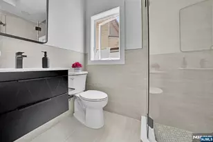 519 4th Street B, Palisades Park, NJ 07650 - Photo 23