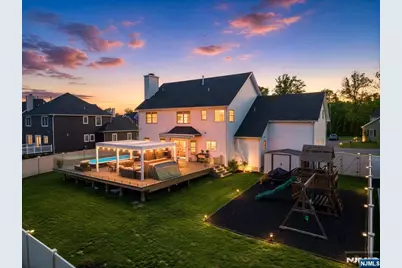 72 Colonial Woods Drive, West Orange Township, NJ 07052 - Photo 3