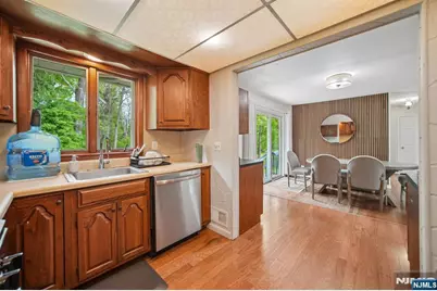 1227 Ringwood Avenue, Pompton Lakes, NJ 07442 - Photo 9