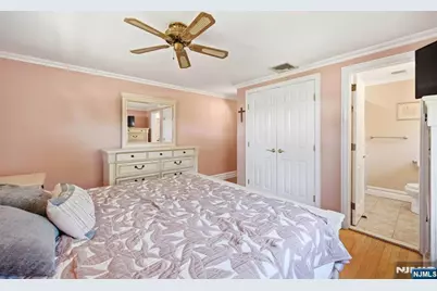 101 Walnut Street, Oakland, NJ 07436 - Photo 27