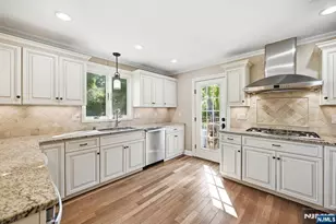 101 Walnut St, Oakland, NJ 07436 - Photo 21