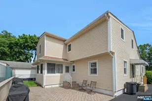 45 W Oldis St, Rochelle Park Township, NJ 07662 - Photo 37