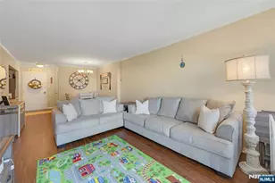 200 Division Street 6G, Cliffside Park, NJ 07010 - Photo 3