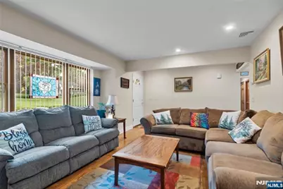 17 Foxhill Lane, Ringwood, NJ 07456 - Photo 9