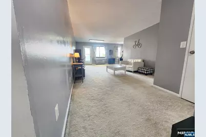 307 Prospect Avenue 4D #4D, Hackensack, NJ 07601 - Photo 1