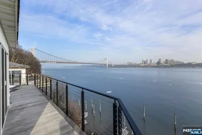 27 Shore Road, Edgewater, NJ 07020 - Photo 19