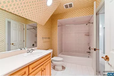 7 Alex Court, Wyckoff Township, NJ 07481 - Photo 25