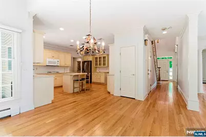 7 Alex Court, Wyckoff Township, NJ 07481 - Photo 9