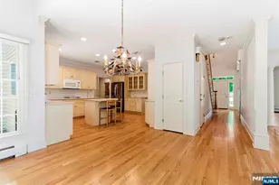 7 Alex Ct, Wyckoff Township, NJ 07481 - Photo 9