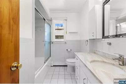 1042 Harvard Place, Fort Lee, NJ 07024 - Photo 29