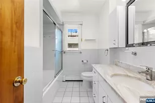 1042 Harvard Pl, Fort Lee, NJ 07024 - Photo 29