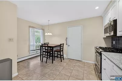 416 Bromley Place 416C #416C, Wyckoff Township, NJ 07481 - Photo 5