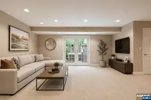 400 Faletti Cir, River Vale Township, NJ 07675 - Photo 9