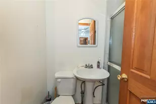 12 Abbott Rd, Wayne, NJ 07470 - Photo 19