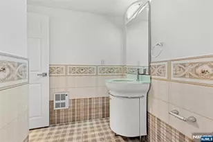 800 Palisade Ave 1709, Fort Lee, NJ 07024 - Photo 33