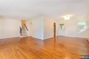 107 Highland Ave, Bergenfield, NJ 07621 - Photo 21