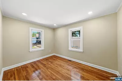573 Conant Street, Hillside, NJ 07205 - Photo 15