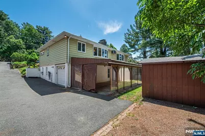 717 Alps Road, Wayne, NJ 07470 - Photo 15
