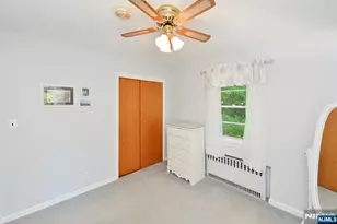 51 Charwalt Dr, Hawthorne, NJ 07506 - Photo 15