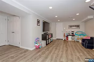 37 Oakley Terrace, Nutley, NJ 07110 - Photo 35