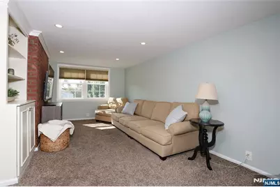 37 Oakley Terrace, Nutley, NJ 07110 - Photo 13