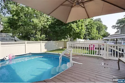 37 Oakley Terrace, Nutley, NJ 07110 - Photo 45