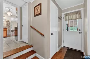 7 Spier Dr, Livingston, NJ 07039 - Photo 9