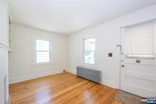 26 Cumberland Ave, Verona, NJ 07044 - Photo 9