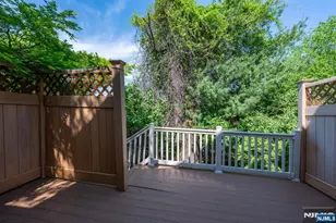 26 Cumberland Ave, Verona, NJ 07044 - Photo 29