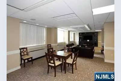 2100 Linwood Avenue 3S #3S, Fort Lee, NJ 07024 - Photo 33
