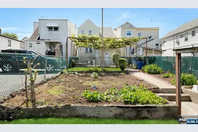 999 25th Street, Paterson, NJ 07513 - Photo 27