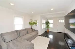 25-14 Berdan Ave, Fair Lawn, NJ 07410 - Photo 3