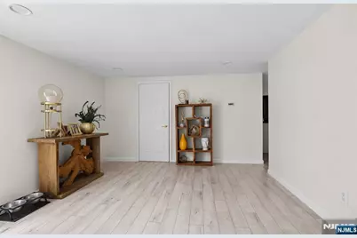 15 Robby Road, Little Ferry, NJ 07643 - Photo 27