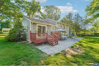 158 Morningside Road, Paramus, NJ 07652 - Photo 23
