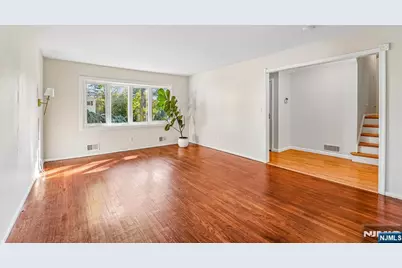 158 Morningside Road, Paramus, NJ 07652 - Photo 5