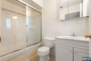 253 Warren Ave, Fort Lee, NJ 07024 - Photo 13