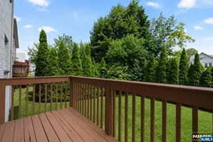 253 Warren Ave, Fort Lee, NJ 07024 - Photo 17