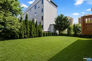 253 Warren Ave, Fort Lee, NJ 07024 - Photo 19