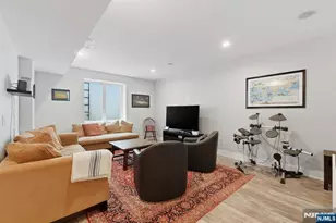 95 Mezzine Dr, Cresskill, NJ 07626 - Photo 37