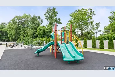 202 Brandon Court, Montvale, NJ 07645 - Photo 49