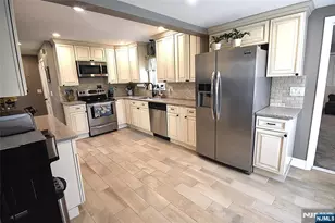 33 Alabama Ave, Jefferson Township, NJ 07849 - Photo 5