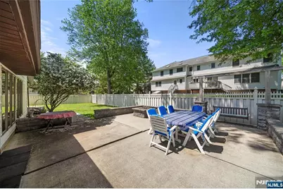 22 Kendrick Street, Paramus, NJ 07652 - Photo 29