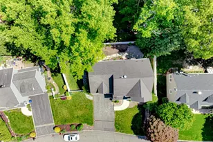 15 Woodrow Pl, West Caldwell, NJ 07006 - Photo 31
