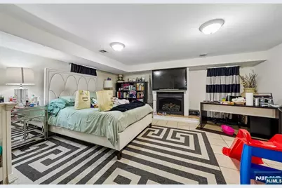 268 Bell Avenue, Lodi, NJ 07644 - Photo 29