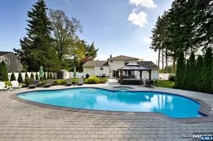 11 Carlisle Rd, Wayne, NJ 07470 - Photo 47