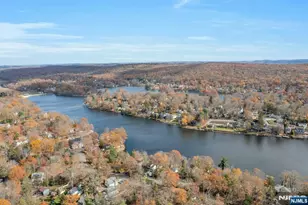 39 Delaware Rd, West Milford, NJ 07421 - Photo 3