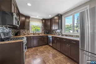 66 Fischer Ave, Nutley, NJ 07110 - Photo 11