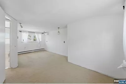 73 Highland Avenue, Bergenfield, NJ 07621 - Photo 25
