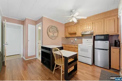 73 Highland Avenue, Bergenfield, NJ 07621 - Photo 19